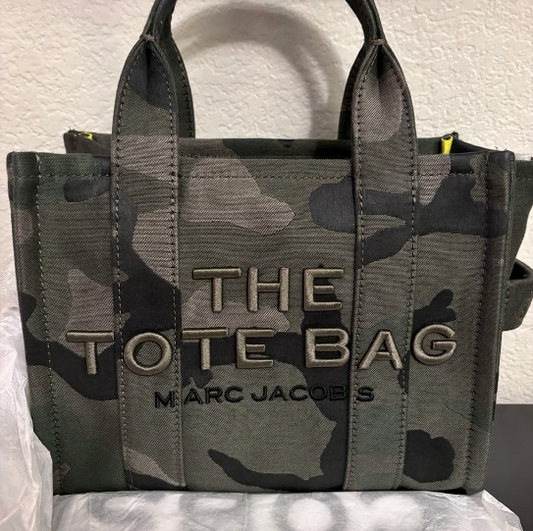 Marc Jacobs The Tote Bag Camo Medium